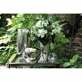 Silber Vase mit schöner Dekoration als Sonderaktion