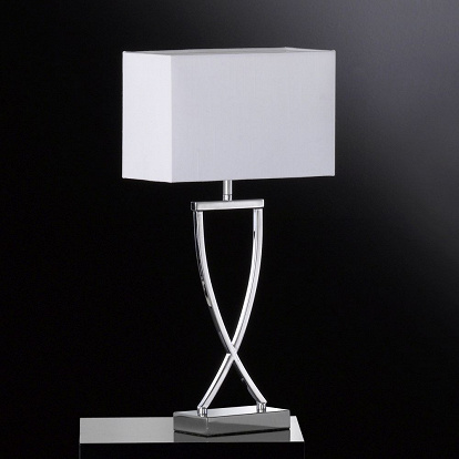 Dekorative Tischlampe mit eckigem Schirm Fassung E27 für austauschbare LED Lampen auch dimmbar 