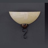 Attraktive Wandlampe für klassisch-elegante Räume für ein Leuchtmittel der Fassung E14 auch dimmbar
