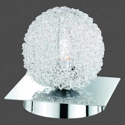 Tischlampe im Metall look