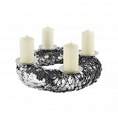 Metall Adventskranz mit vier Kerzen in weiss